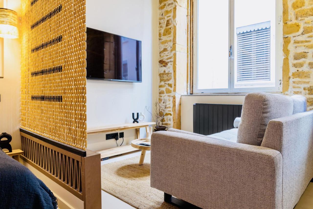 Host Inn Le Lumiere Spa & Cinema Лион Экстерьер фото