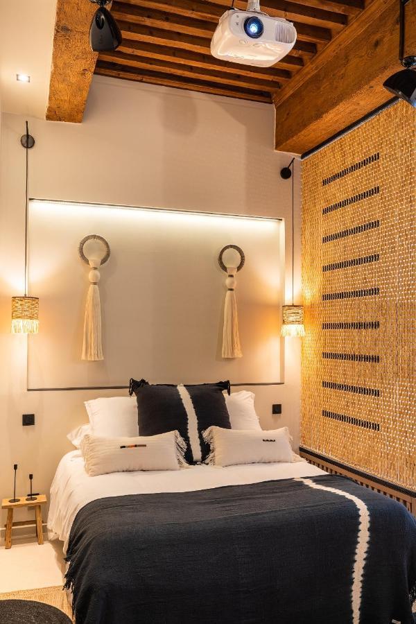 Host Inn Le Lumiere Spa & Cinema Лион Экстерьер фото