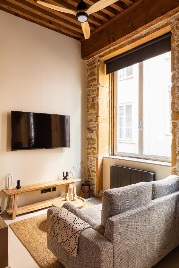 Host Inn Le Lumiere Spa & Cinema Лион Экстерьер фото