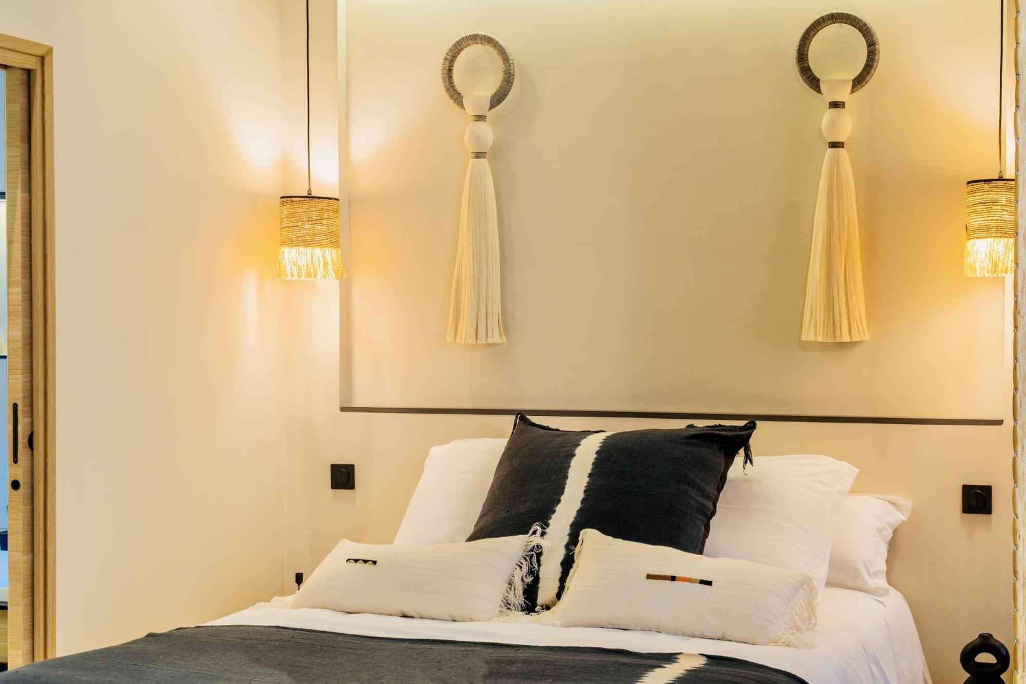 Host Inn Le Lumiere Spa & Cinema Лион Номер фото